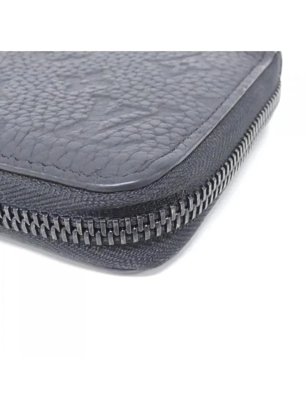 Louis Vuitton Taurillon Monogram Zippy Wallet Horizontal